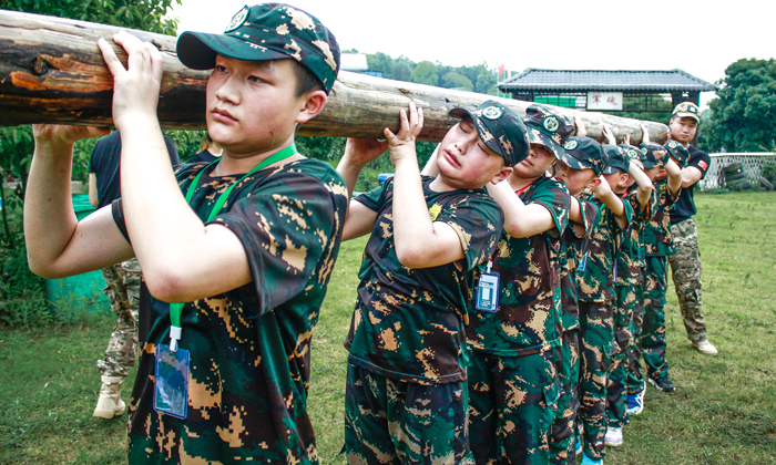 青少年军事夏令营多少钱