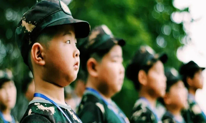 苏州青少年军事训练营一般多少钱一个月